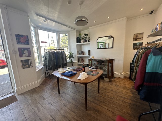 Shop to let in Buxton town centre